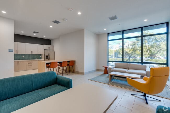 Lounge - Grand View Park