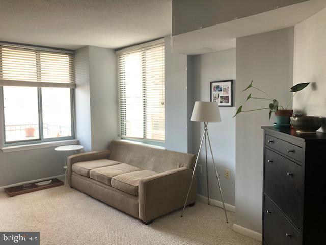 Foto del edificio - 851 N Glebe Rd