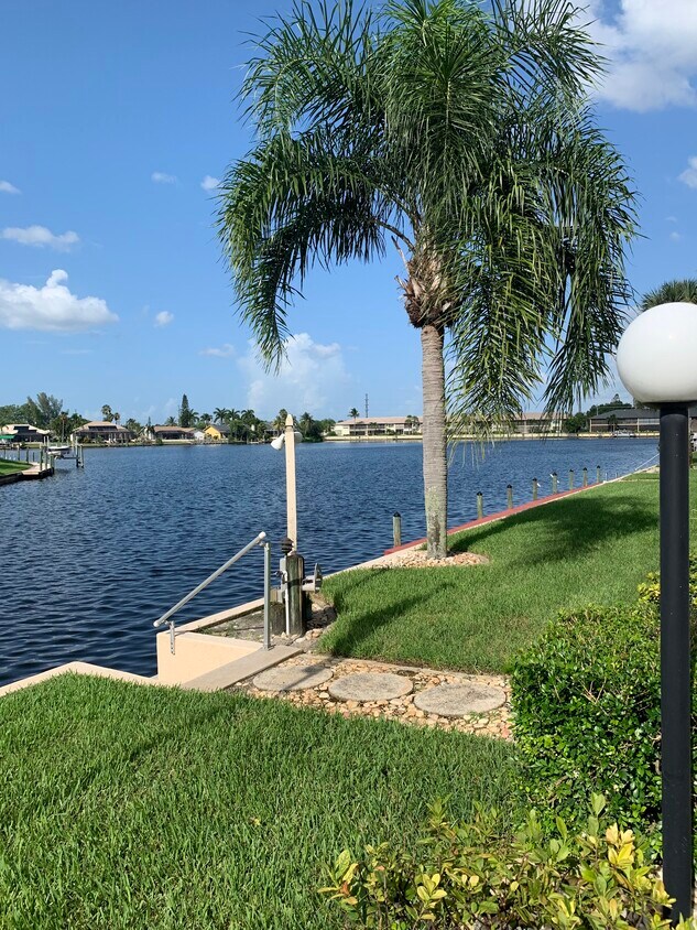 159 SW 47th Ter Unit 206, Cape Coral, FL 33914 Condo for Rent in Cape