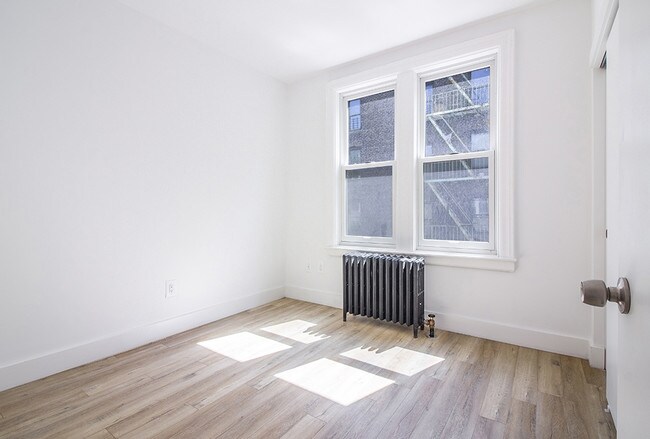 Foto del edificio - 1180 Grant Ave