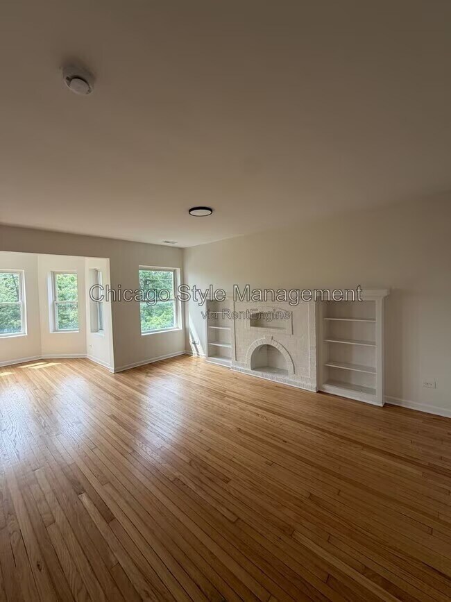 Foto del edificio - 7831 S Colfax Ave