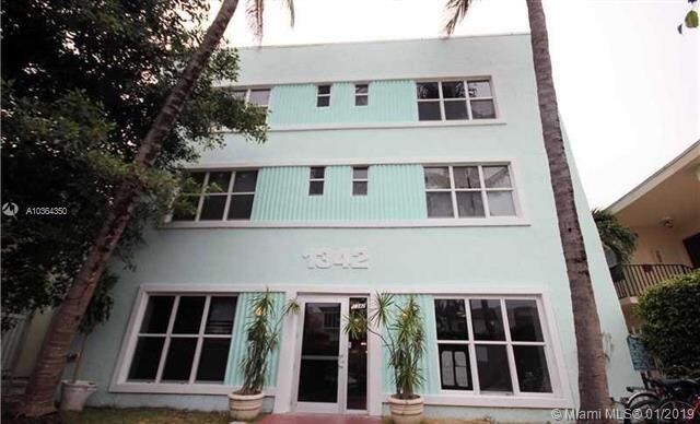 Building Photo - 1342 Drexel Ave