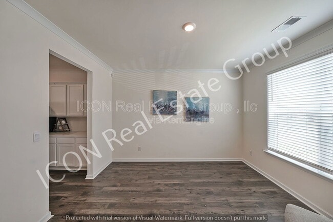 Building Photo - 3349 English Elm Wy