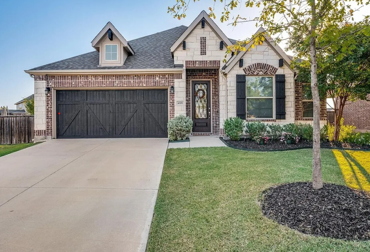 Primary Photo - 4008 Oyster Creek Ct