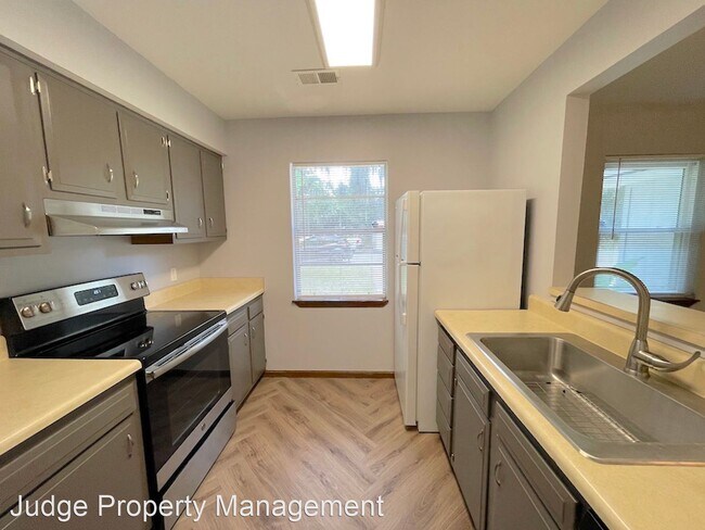 Building Photo - 1 br, 1 bath House - 21 Kandlewood Drive