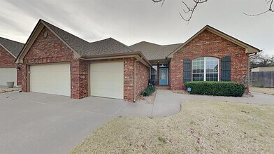 Building Photo - 11733 Cherry Point Ln