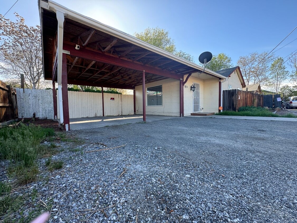 Primary Photo - Non-Refundable & Security Deposit Total: $...