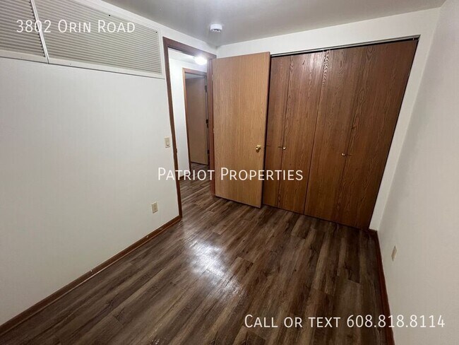 Foto del edificio - 1 bed/1 bath plus den in Madison, WI!
