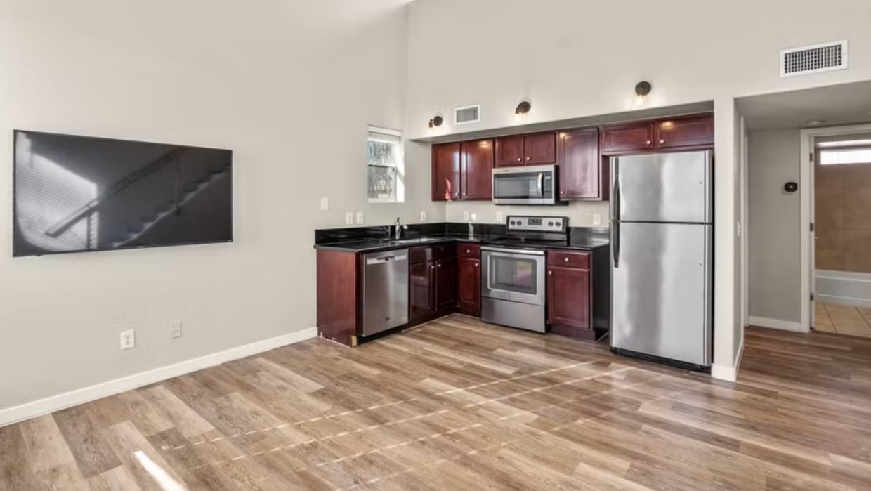 Foto principal - Roosevelt West Townhomes