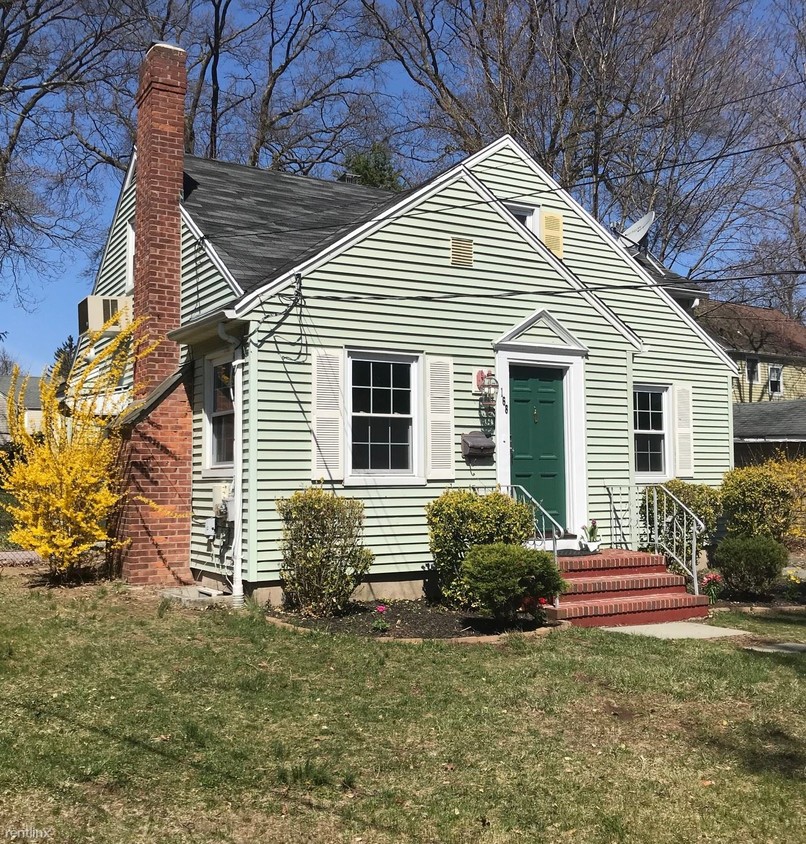 Foto principal - 168 Pershing Ave
