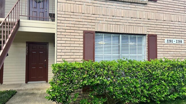 Foto del edificio - 2120 El Paseo St