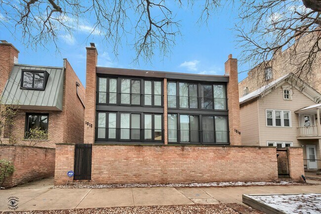 Building Photo - 1916 N Cleveland Ave