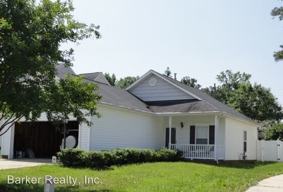 Primary Photo - 3 br, 2 bath House - 725 Southgate Drive
