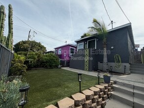 Building Photo - 2987 Clay Ave