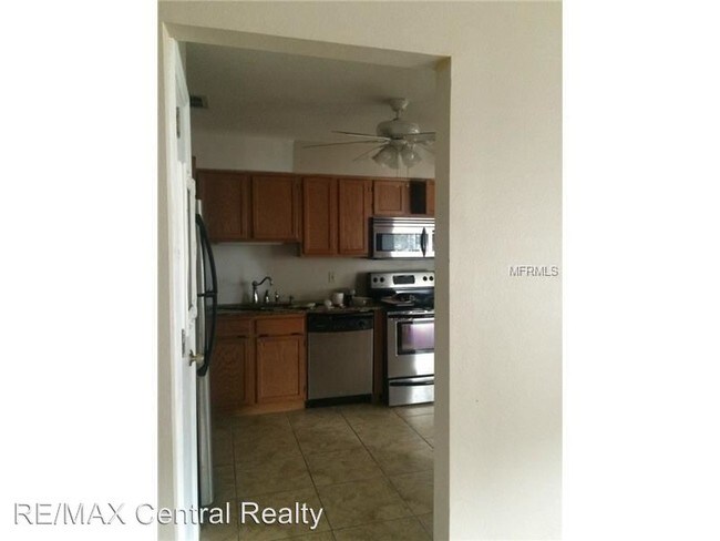 Building Photo - 3 br, 2 bath House - 2403 Bridle Path Lane #5