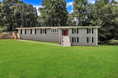 Primary Photo - 221 Cherrywood Dr