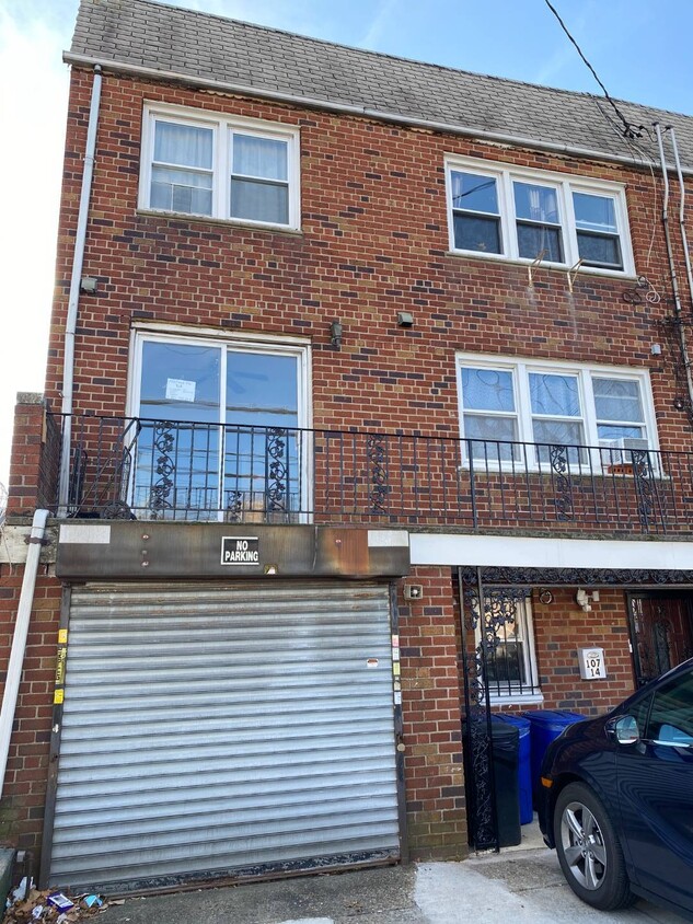 Primary Photo - 107-14 Rockaway Blvd