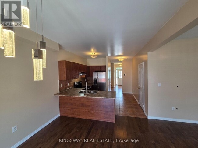 Building Photo - 28 Tidemore Heights