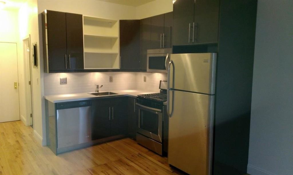 Primary Photo - 4523 Bergenline Ave