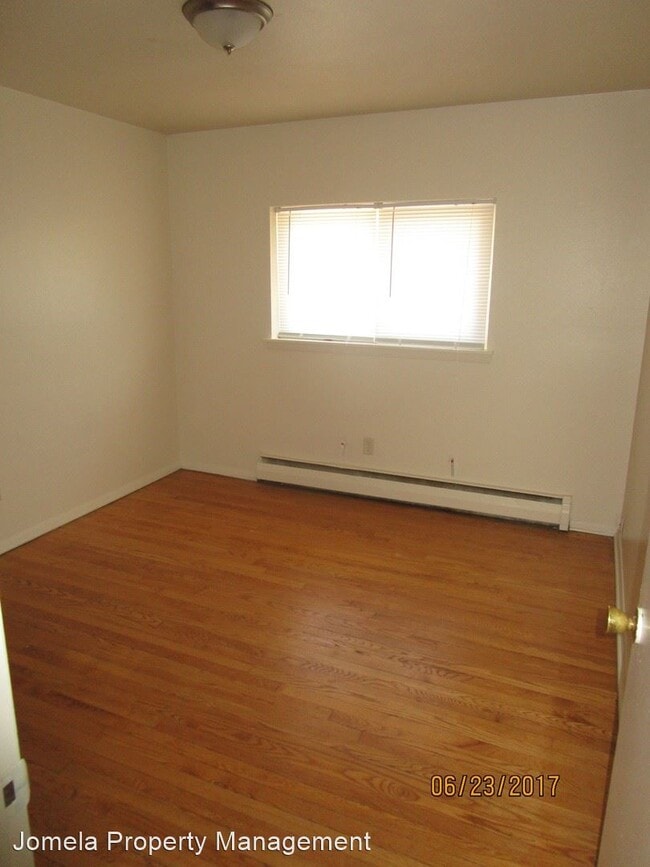 Building Photo - 530 N 27th St