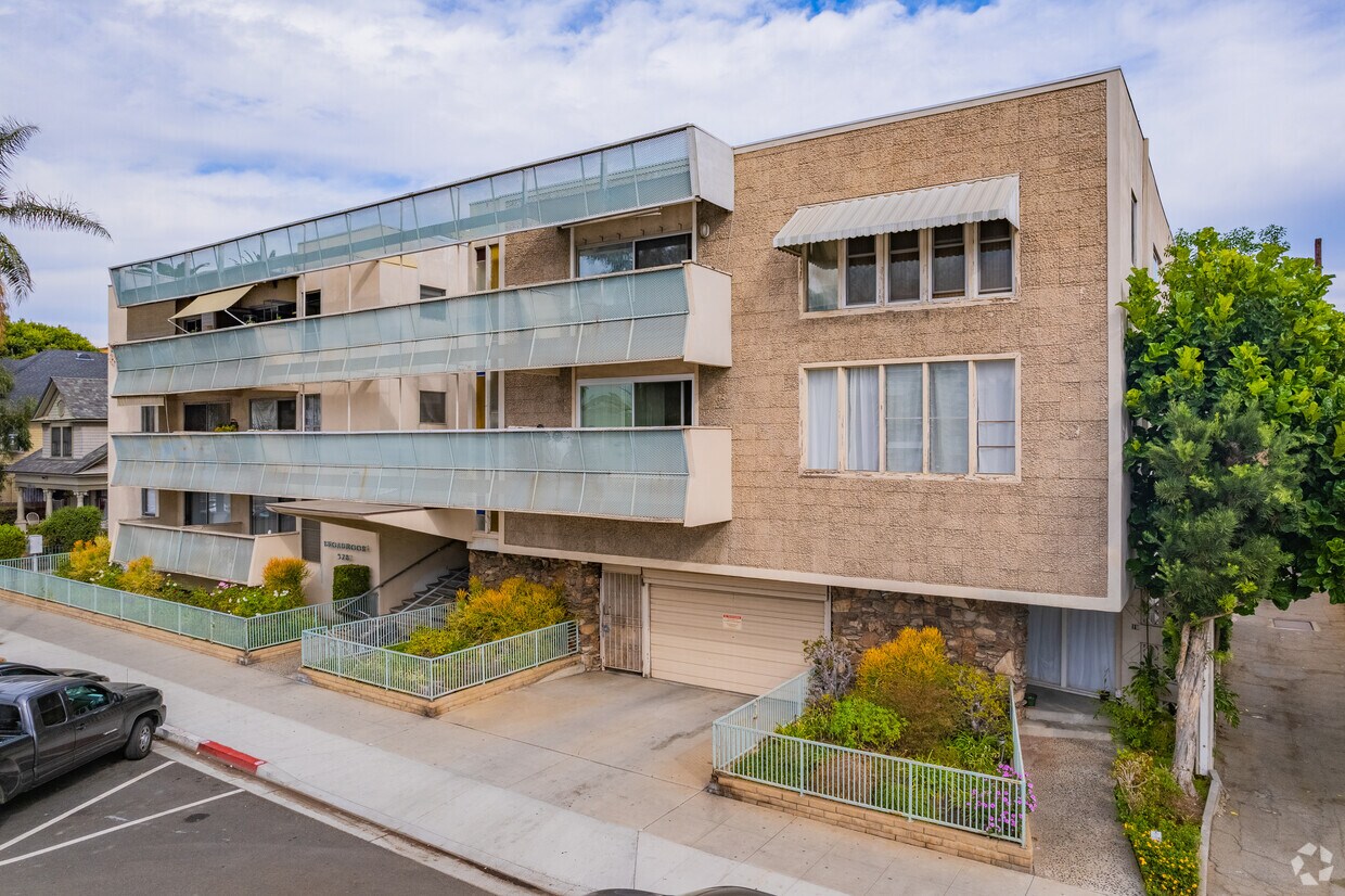 528 Cedar Ave Long Beach, CA 90802 - 528 Cedar Ave