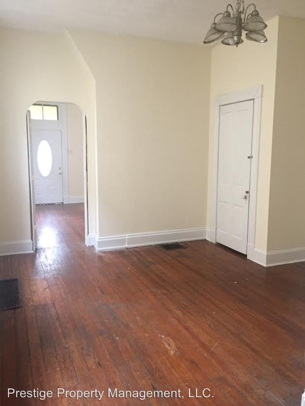 Foto del edificio - 6 br, 2.5 bath Apartment - 2326 Stratford