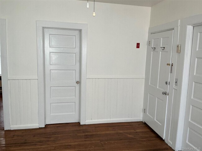 Foto del edificio - 45 Fulton Ave