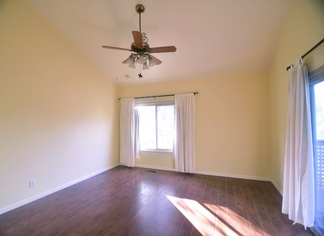 Building Photo - 15861 Davis Cup Ln