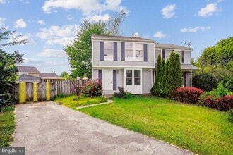 Building Photo - 1316 Pear Tree Ct