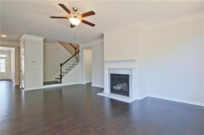 Foto del edificio - 1020 Kendall Grove Ct