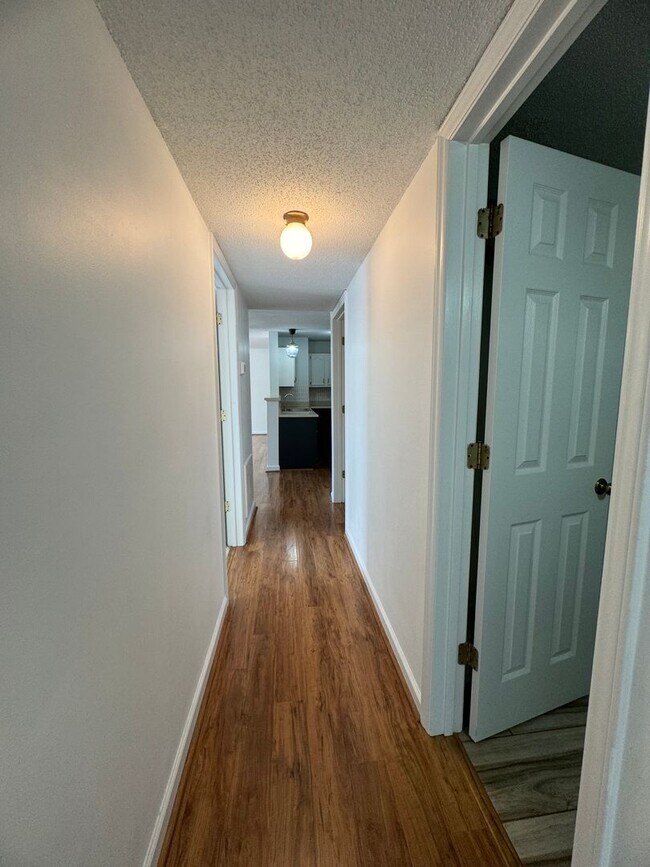 Foto del edificio - 2BR 2BA Condo beside Greenway