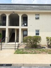 Building Photo - 519 E San Sebastian Ct