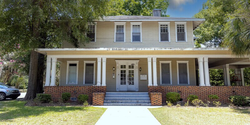 Primary Photo - 1615 N Patterson St