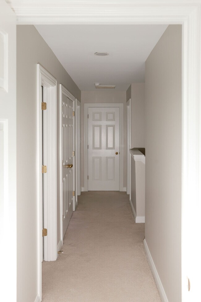 Foto del edificio - 3288 Snaffle Rd