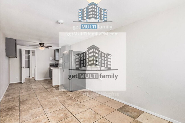 Foto del edificio - 1402 W Mercer Ln