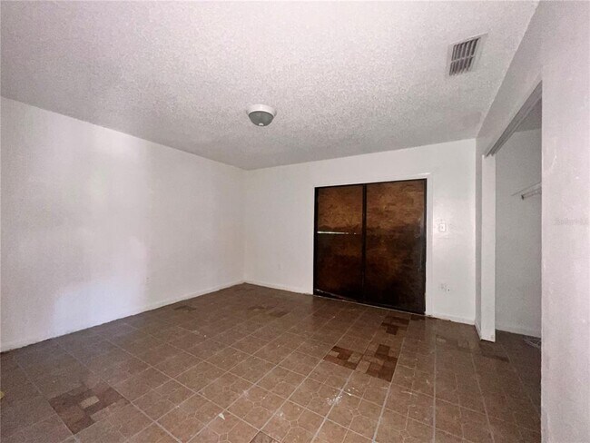 Building Photo - 3841 Janeen Cir