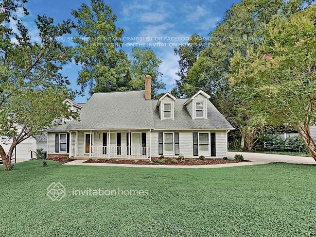 Building Photo - 815 Brightmoor Dr