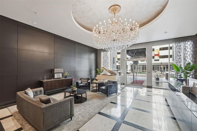 Foto del edificio - 100 S Eola Dr