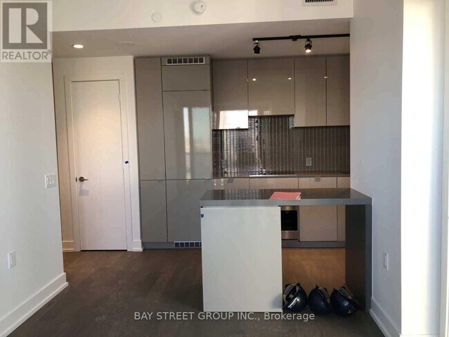 Photo du bâtiment - 7 Grenville St