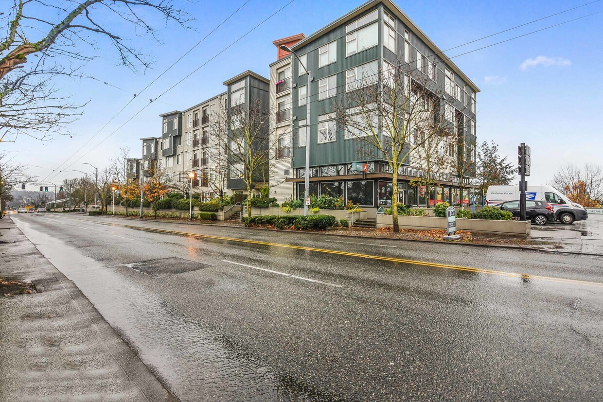 Foto principal - 425 23rd Ave S