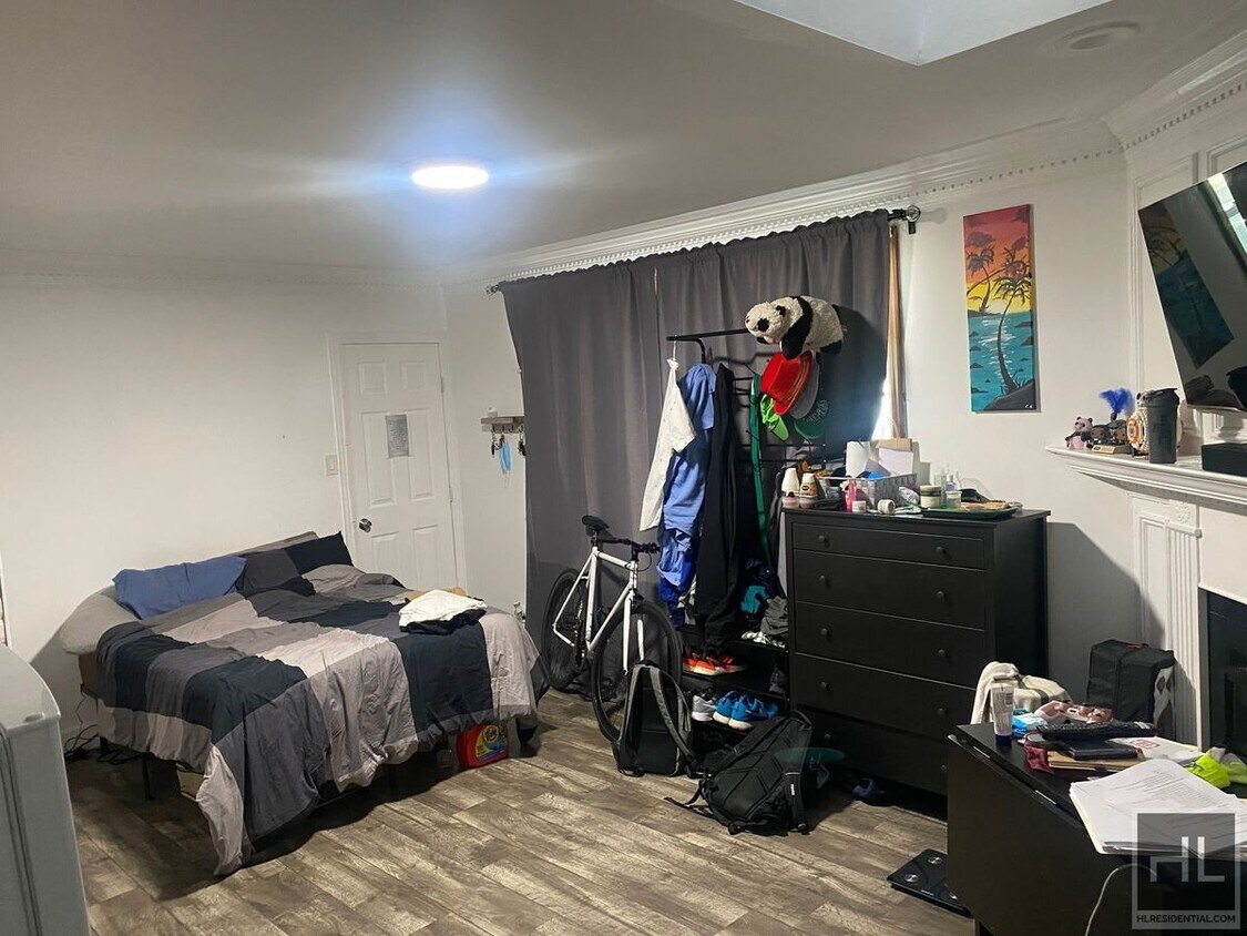 Foto principal - CANARSIE ROAD