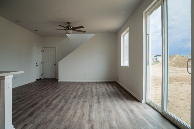 Foto del edificio - 1864 Ruddlesway Dr