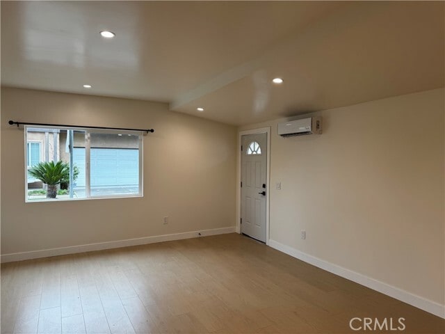 Foto del edificio - 8109 Cole St