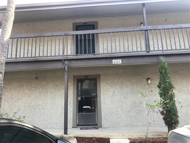 Foto del edificio - 6324 Newtown Cir