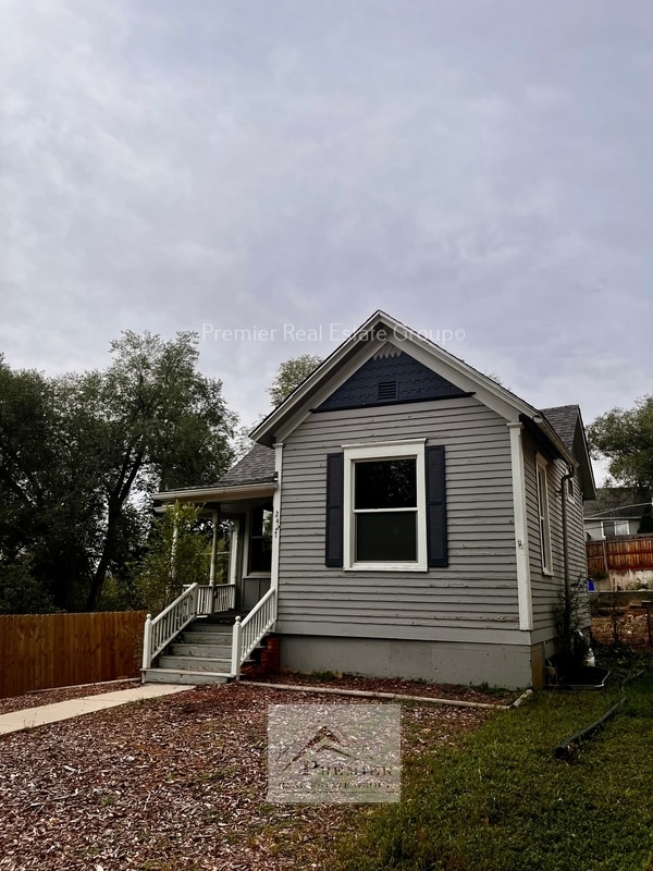 Building Photo - 3306 1/2 W Platte Ave