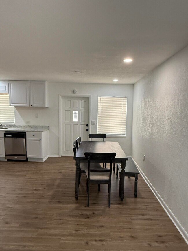 Foto del edificio - 2510 SW 3rd Ave