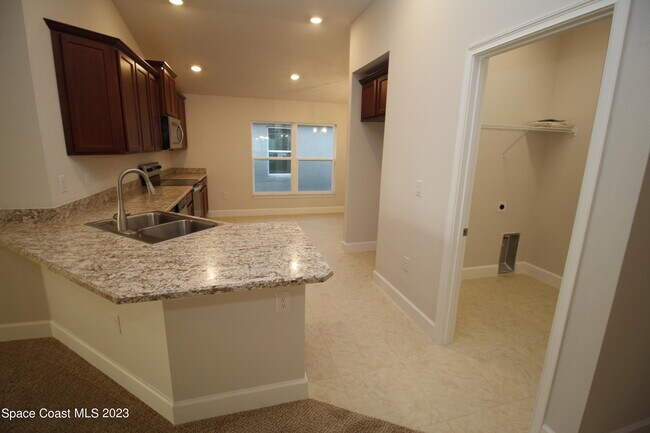Foto del edificio - 2712 Pinwherry St