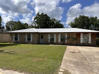Building Photo - 1622 Espoir Dr