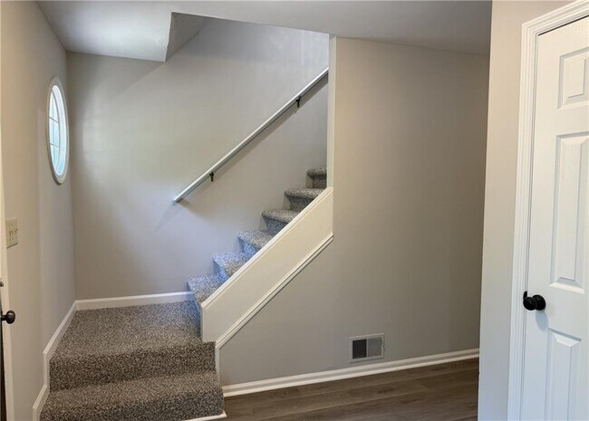 Foto del edificio - 1359 Willowbrook Dr SW