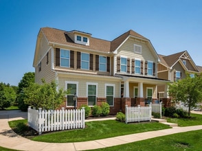 Building Photo - 7916 Avaleen Cir